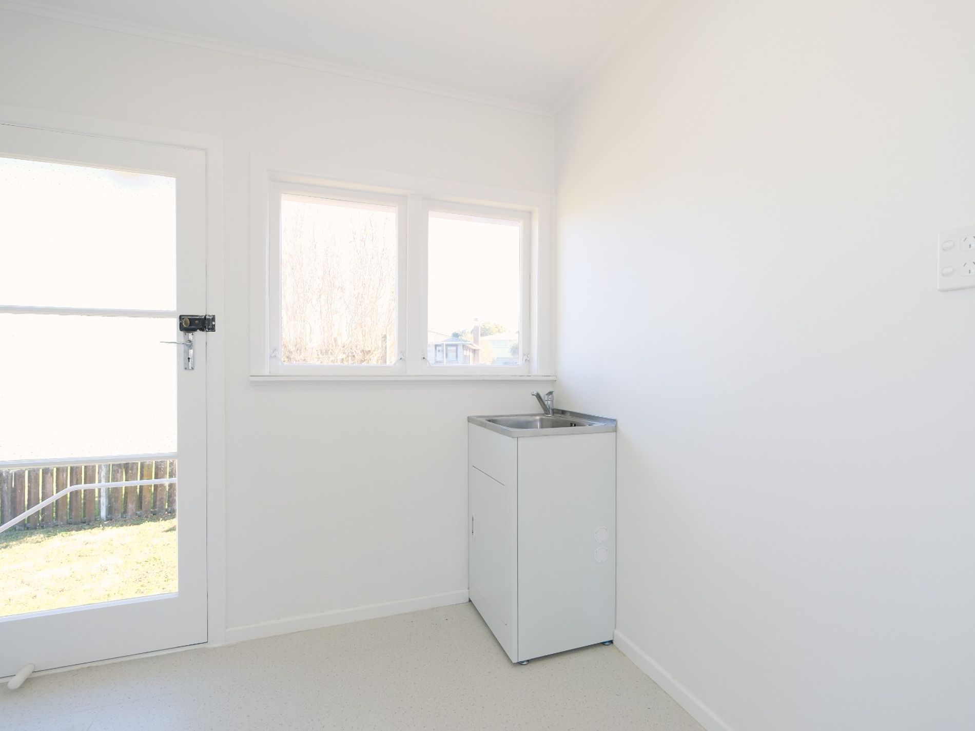 27 Brothers Street, New Windsor