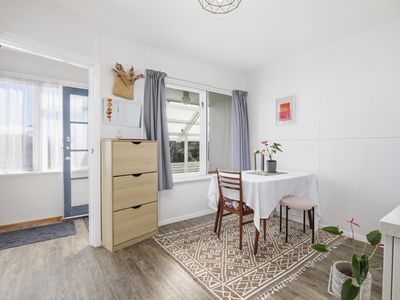 8A - 8B Devon Place, Cannons Creek