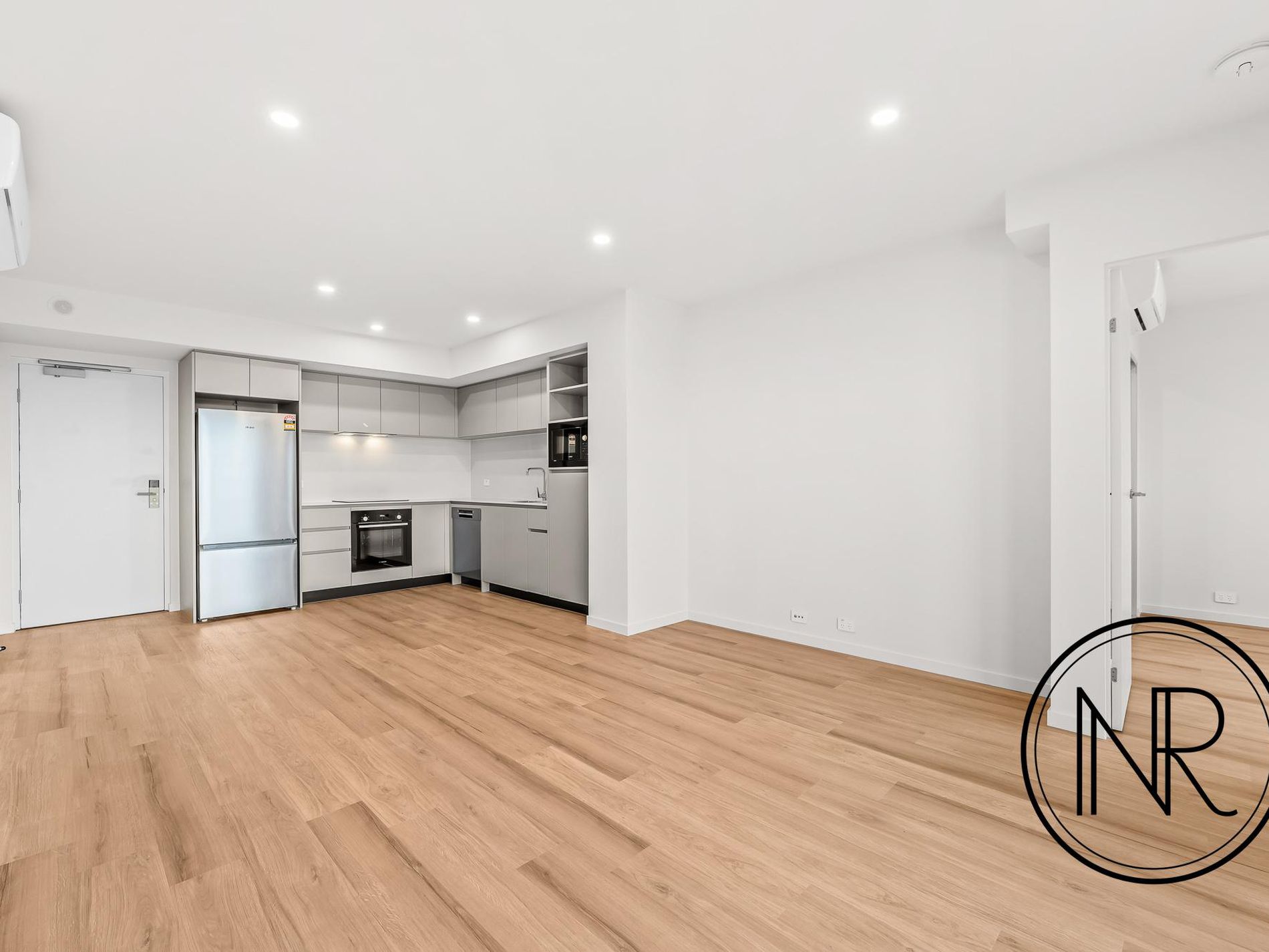 519 / 239 Great Eastern Highway, Belmont
