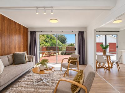 11 Makarini Street, Paraparaumu