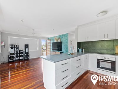 258 South Station Road, Raceview