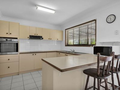 35 Peters Road, Glass House Mountains