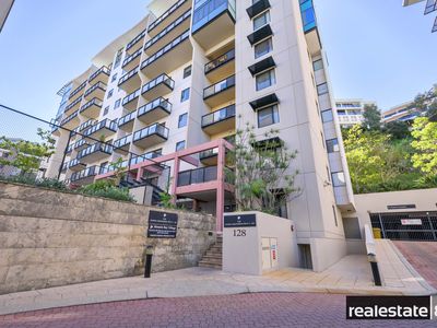 2 / 128 Mounts Bay Road, Perth