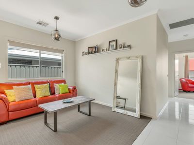 42 Broadwater Place, Blakeview