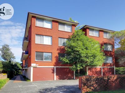 15 / 10 Bank Street, Meadowbank
