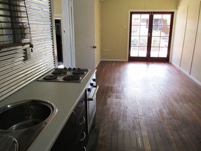 109 Falcon street, Longreach