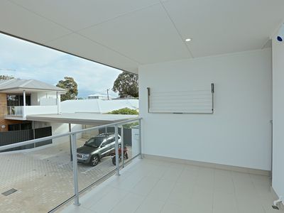 7/8 Halley Street, Innaloo