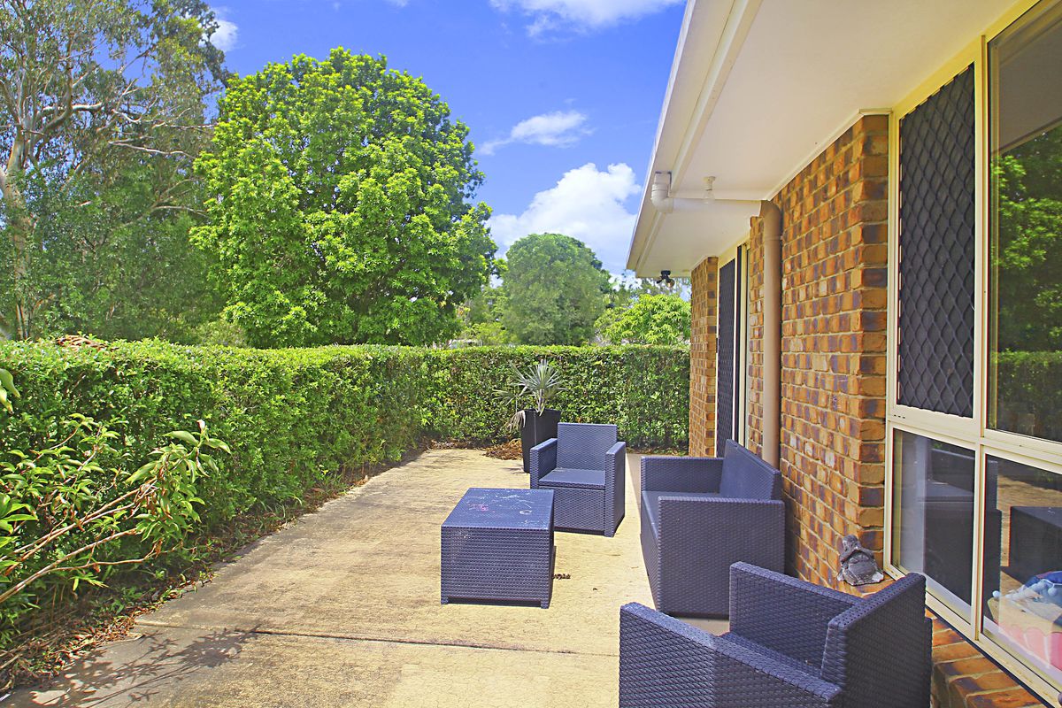 22 Silverdale CRT, Cooroibah