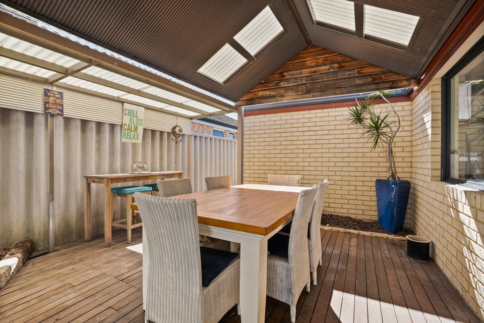25 Seawind Drive, Rockingham
