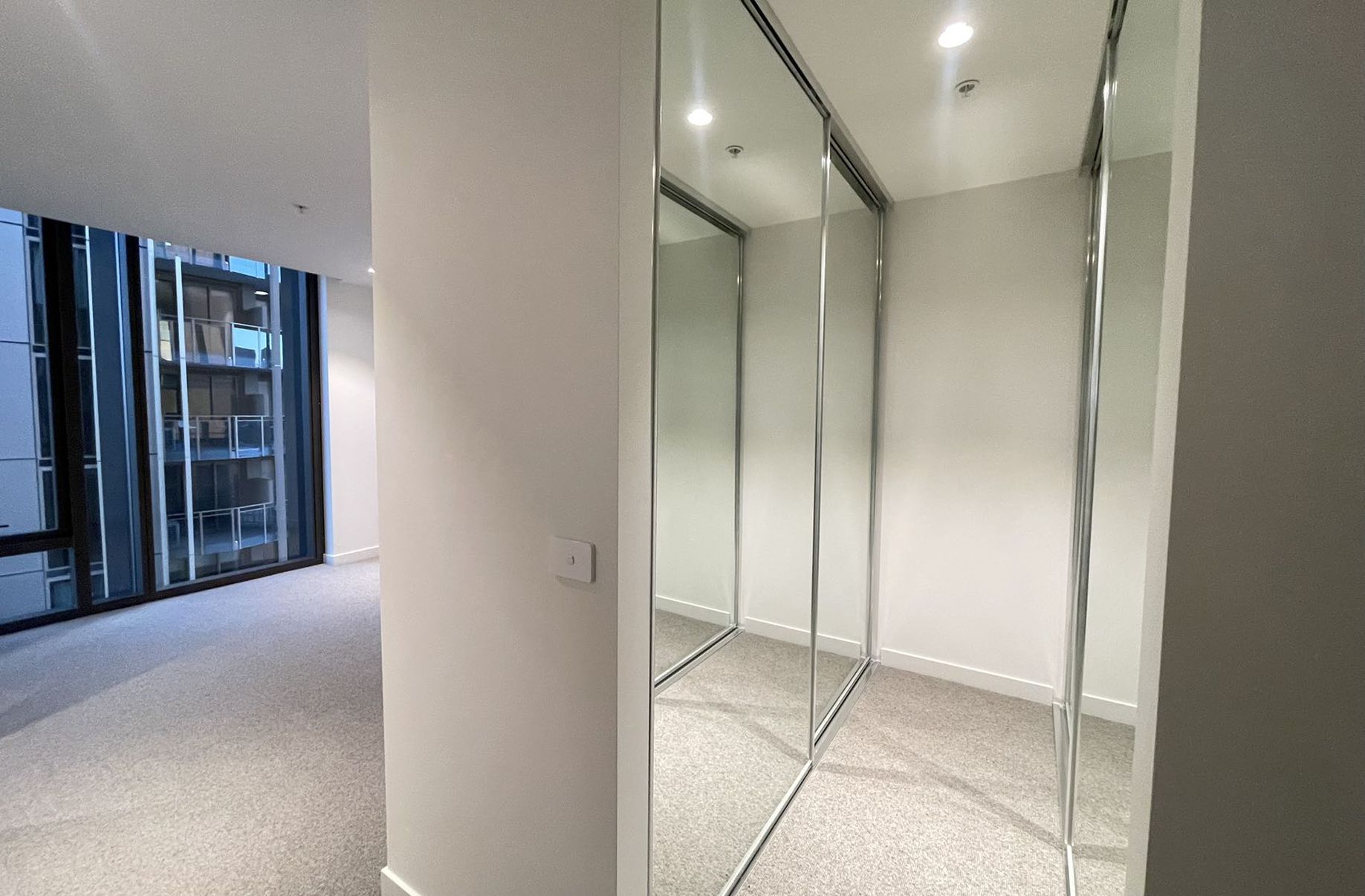 2206B / 58-66 Dorcas Street, Southbank