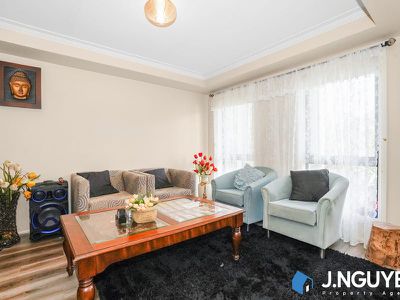 19 Dalmeny Drive, Prestons