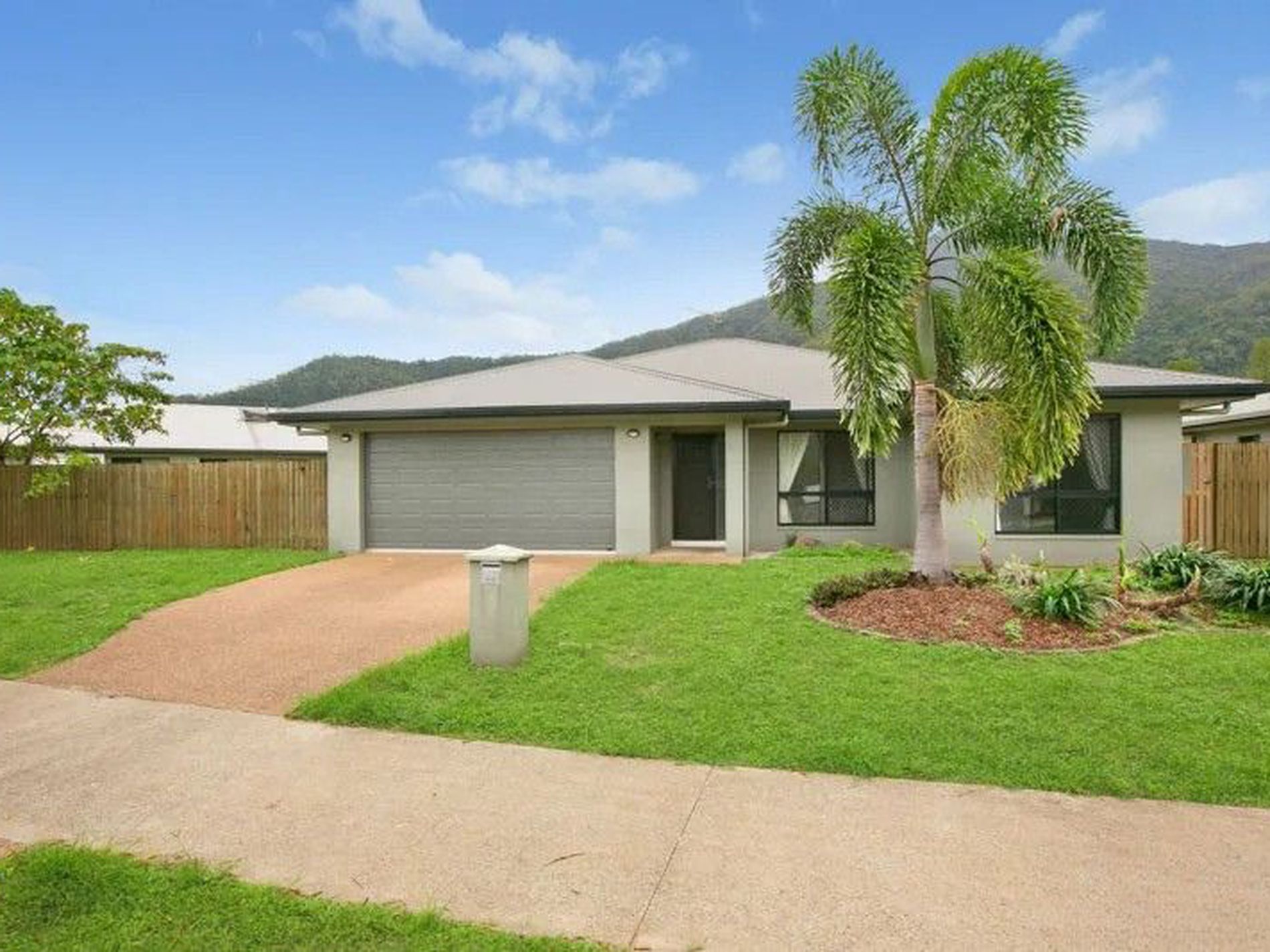 53 Meranti Street, Edmonton