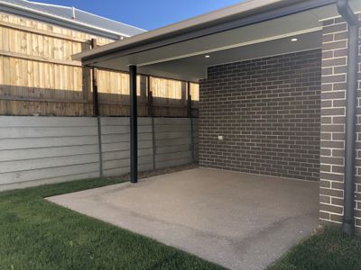 24 Eiger Street , Holmview