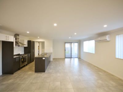 22 Goldfinch Street, Redbank Plains