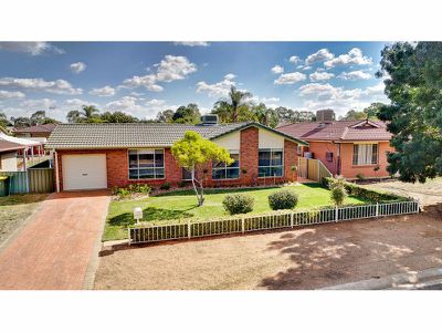 13 Rosella Street, Dubbo
