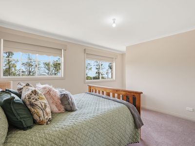 8 Deborah Lane, Dodges Ferry