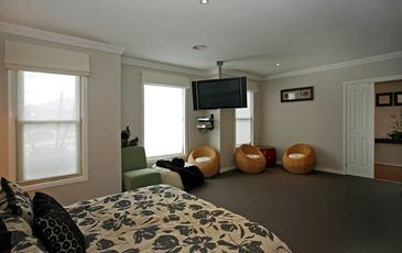 9 Lancaster Way, Beaconsfield