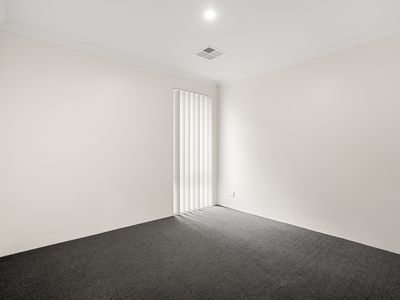 16 Minjary Loop, Baldivis