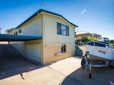 44 Hillside Crescent, Kianga