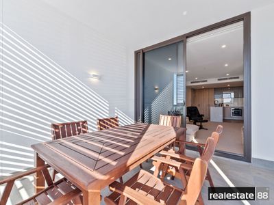 602 / 35 Bronte Street, East Perth