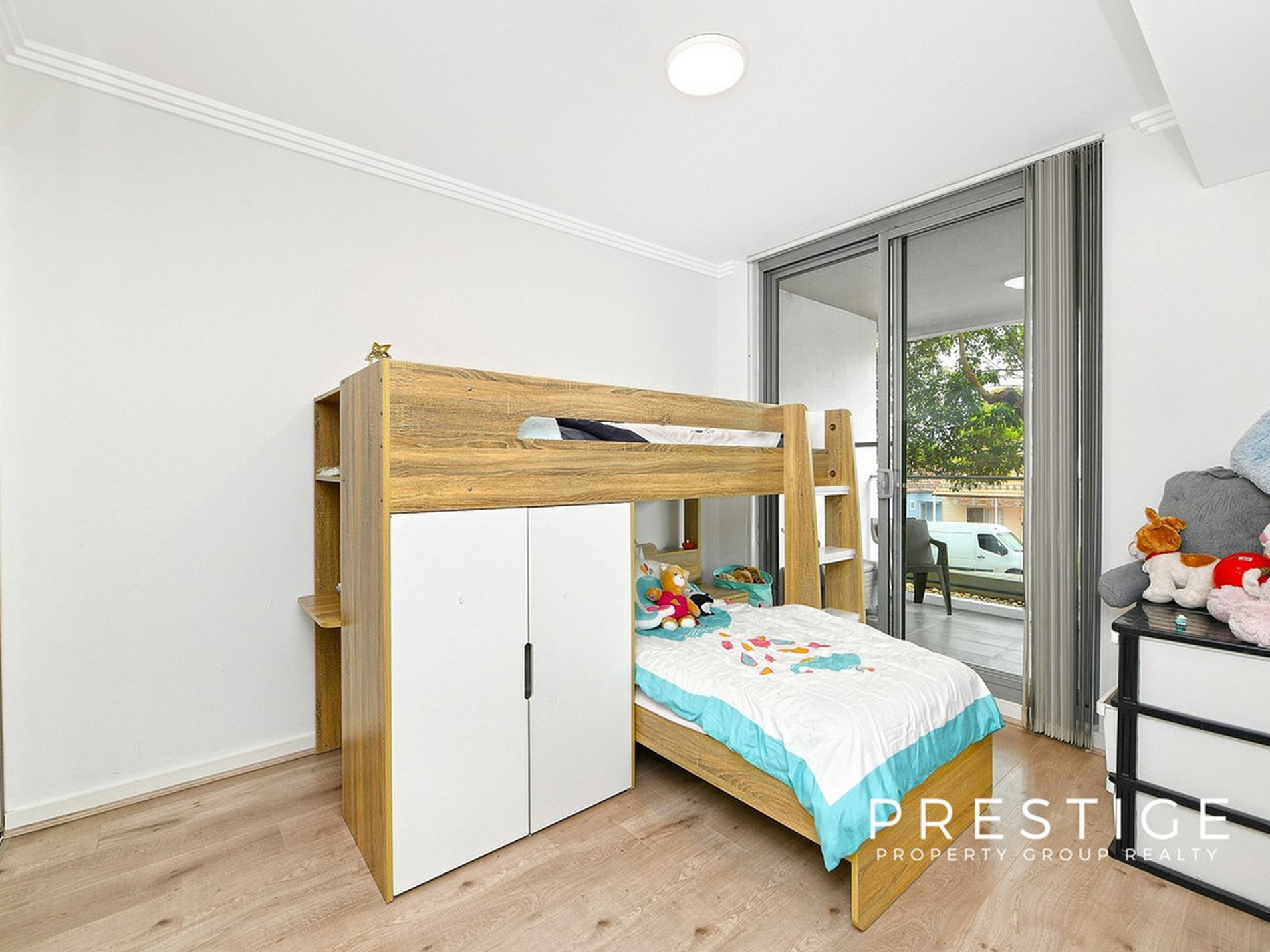 204 / 5 Henry Street, Turrella