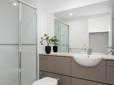 1604 / 79 ALBERT STREET, Brisbane City