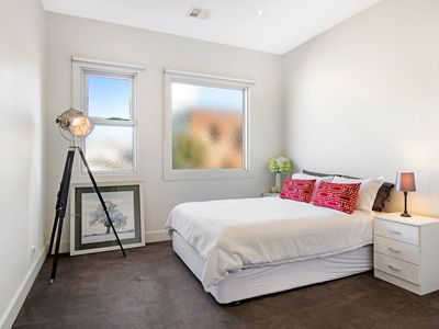 44 Glass Street, Richmond
