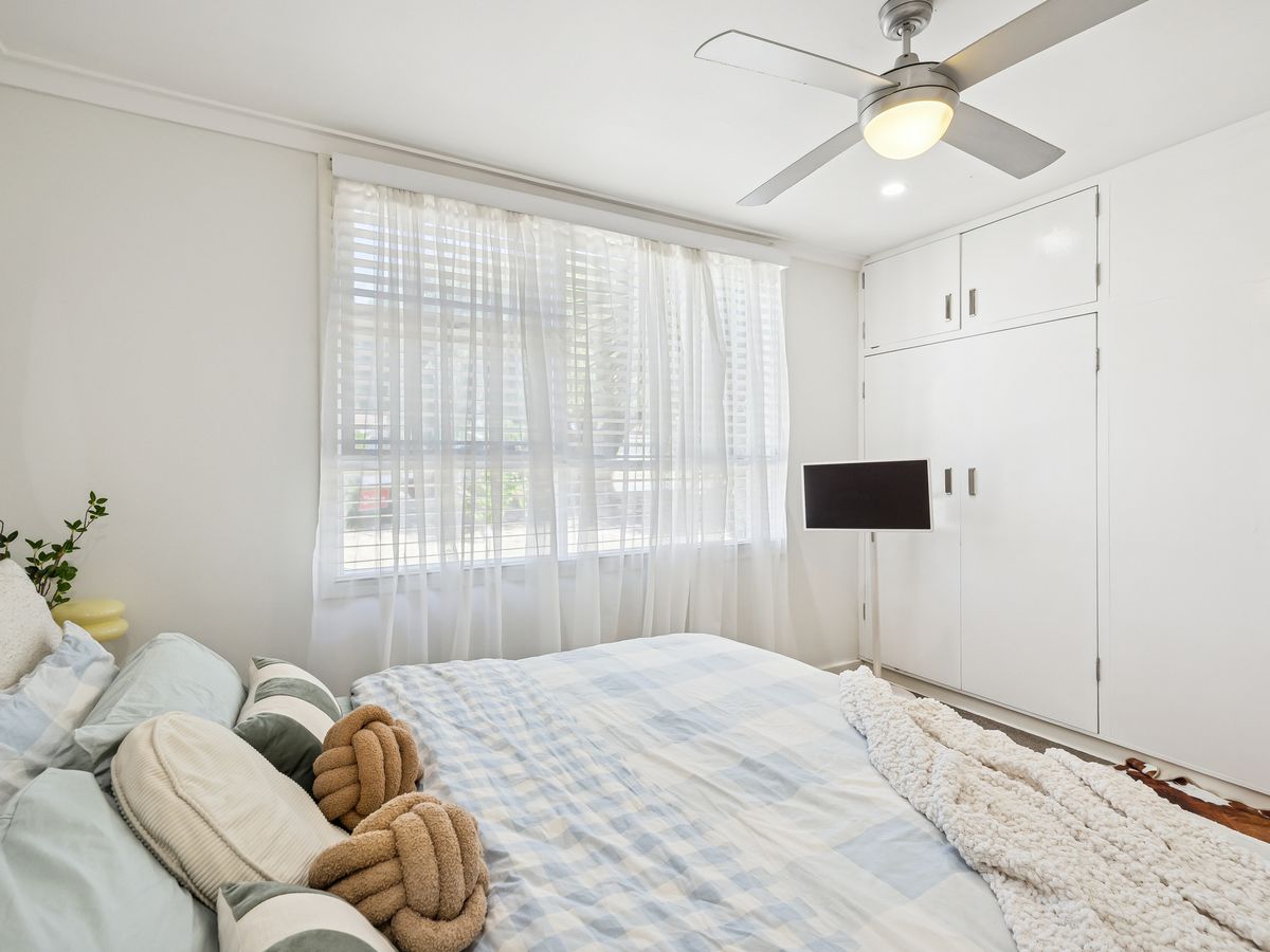 12 Drummond Street, Redcliffe