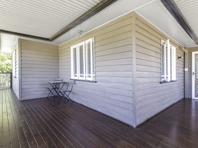 121 Messines Ridge Road, Holland Park West