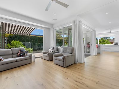 9 Penzance Road, Mairangi Bay