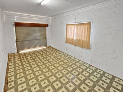 16 Howard Avenue, Dubbo