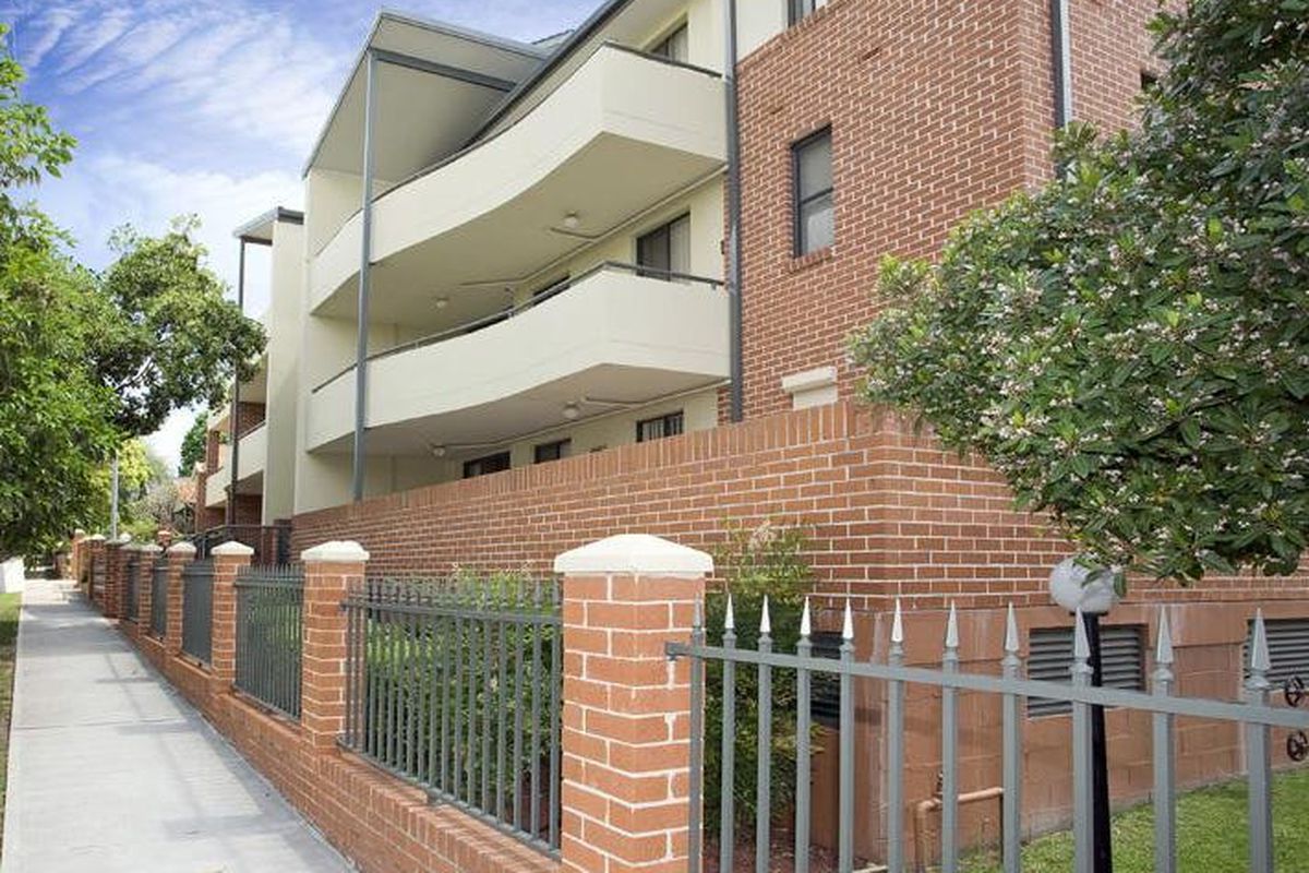 6 / 11-13 Crane Street, Homebush