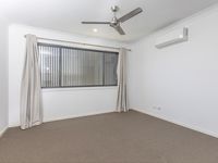 9 / 46 Avondale Crescent, Parkinson