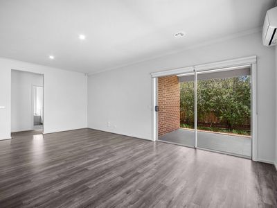 21 Dhalla Street, Thornhill Park