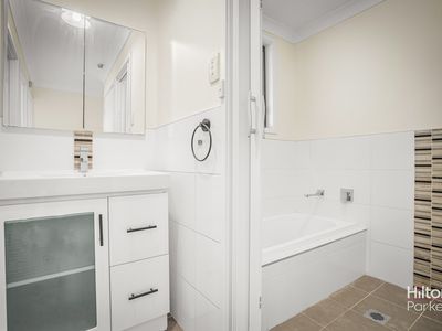 3 Sonia Place, Hassall Grove