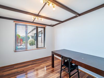 15 Okely Road, Carine