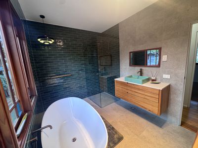 55 Anglers Parade, Fishermans Paradise