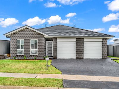 1/19 Corymbia Circuit, Heddon Greta