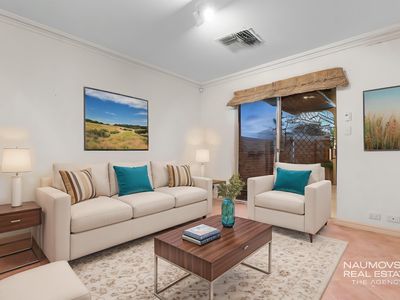 2 / 2 Welburn Street, Nollamara