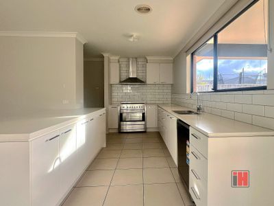 20 Capodanno Street, Point Cook