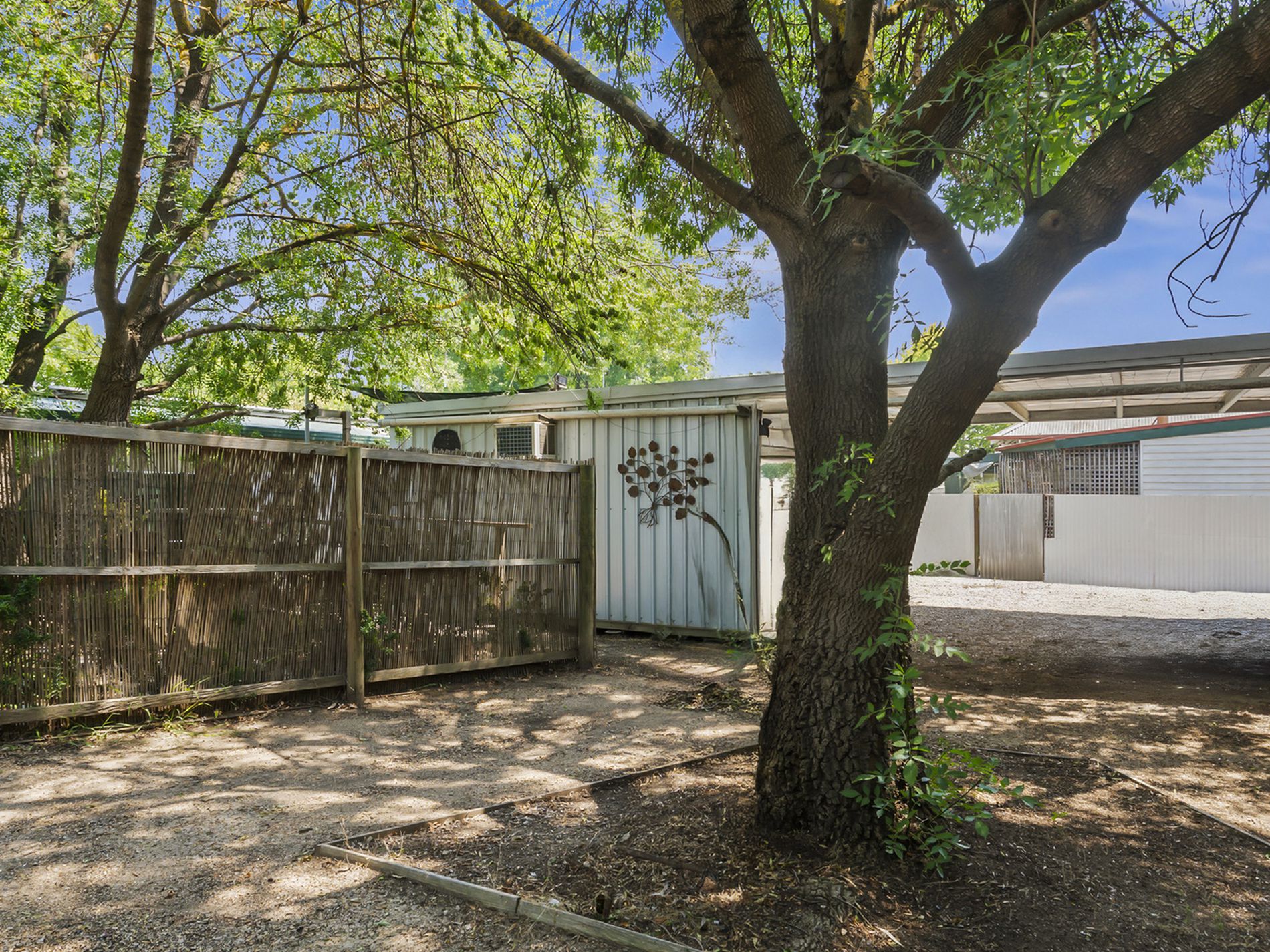 17 The Parade, Mansfield