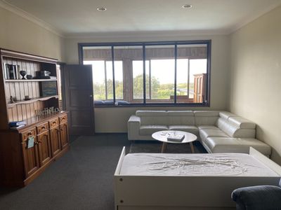 2 Dodds Street, Redhead