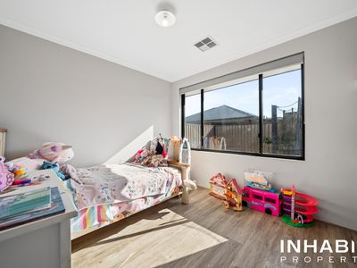 33 Heartwood Boulevard, Whitby