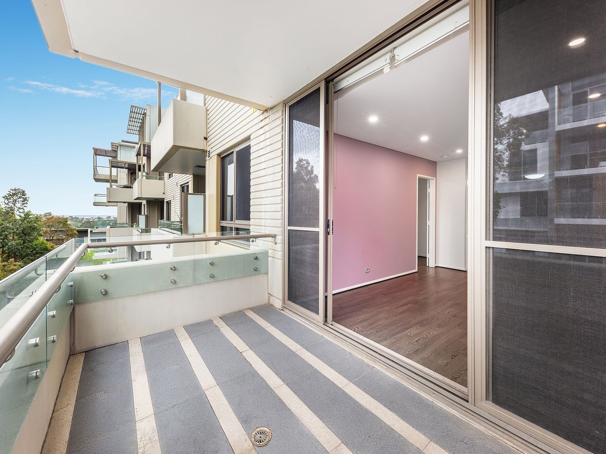 305 / 29 Seven Street, Epping