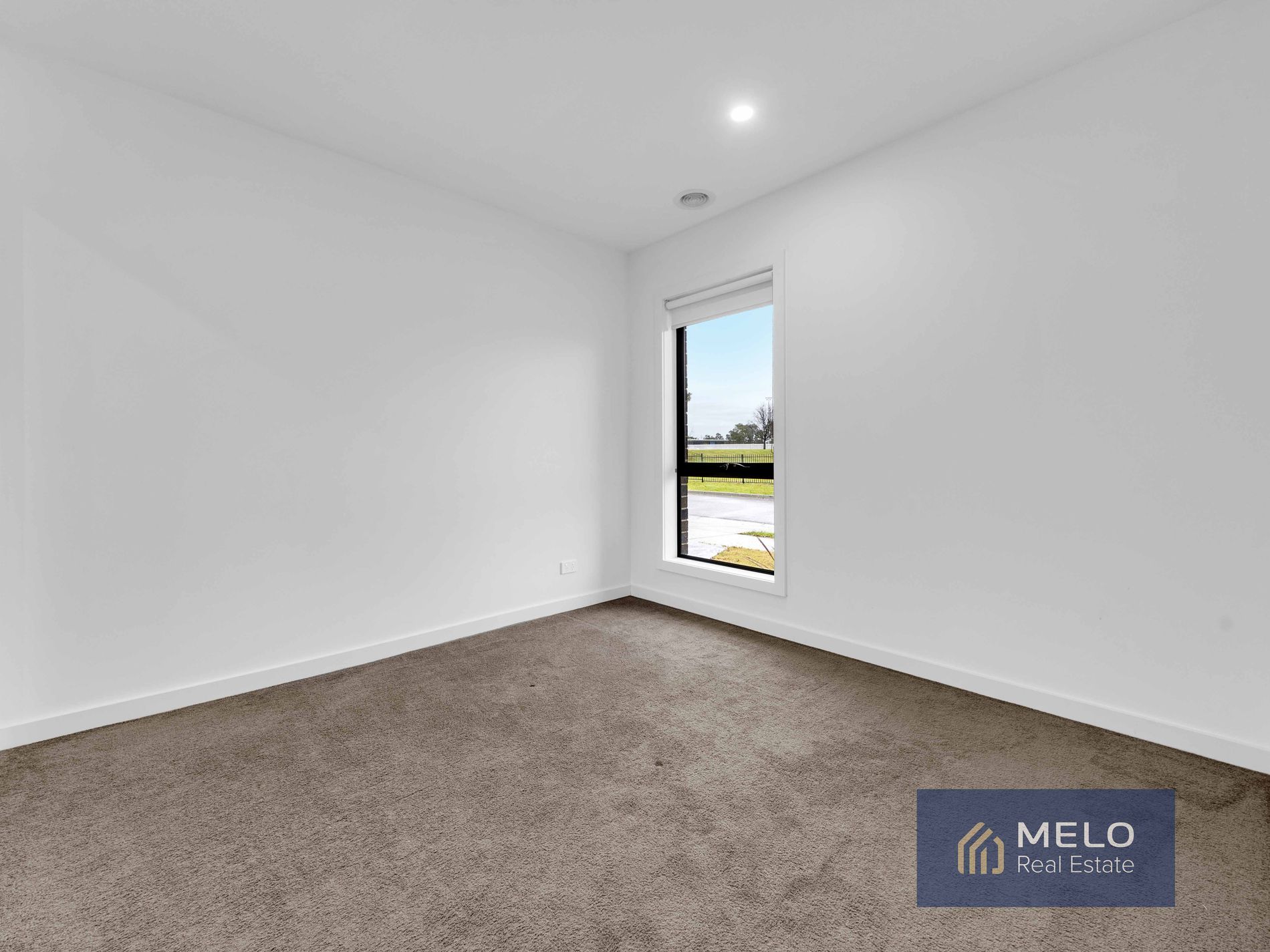 5 Isparta Mews, Roxburgh Park