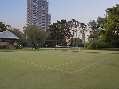 152 / 2 Admiralty Drive, Paradise Waters