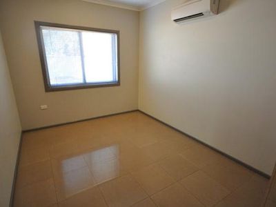 3 / 8 Yarrunga Crescent, South Hedland