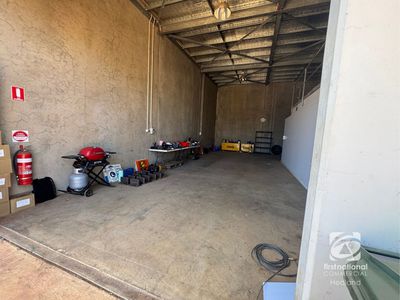 6 / 37 Steel Loop, Wedgefield