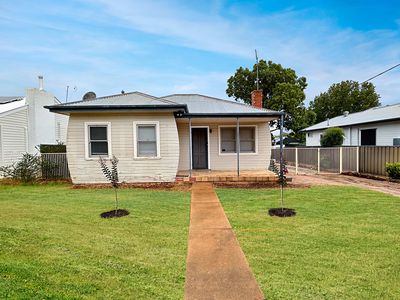 13 Bailey Street, Dubbo