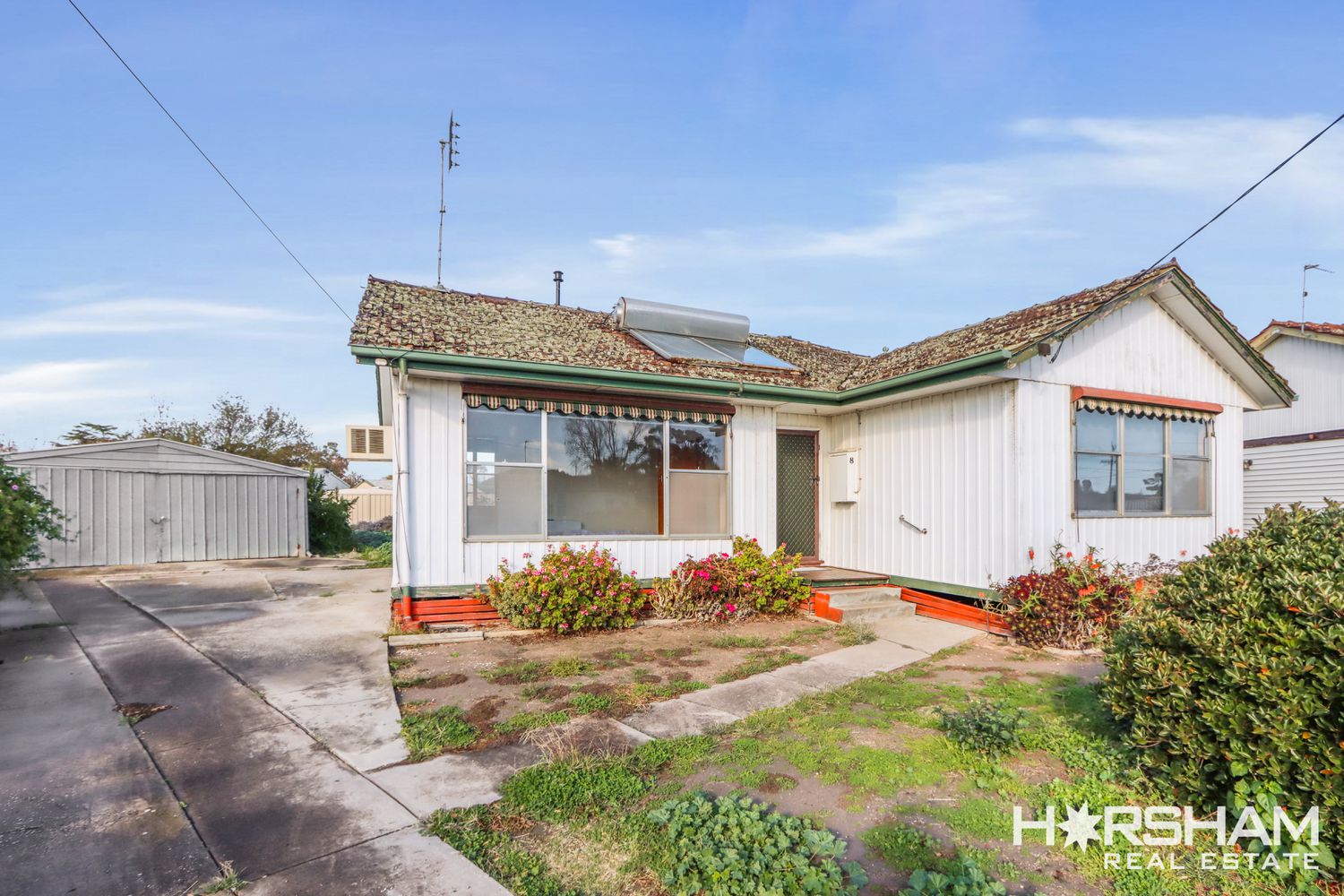8 Knight Place, Horsham